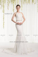Sleevless Beaded Halter Neck Lace Applique Sheath A Line Gown