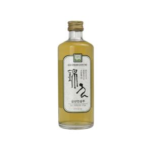 ブランデー Kaesong Koryo Insam Wine 750ml Kaesong Koryo Insam Ginseng Wine 개성고려인삼 (人參酒)