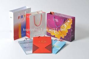 Wholesale calendars printing: Paper Bags with Handles, Custom Printed Bags, Paper Bags Printing Companies