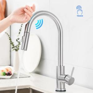 Wholesale Faucets, Mixers & Taps: Flexible and Modern Pull-Out Faucet for Kitchen Deck Mounted Kitchen Sink Faucet with Pull Out Spray