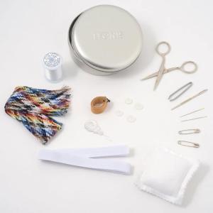 Wholesale metal box: Compact Sewing Kit M