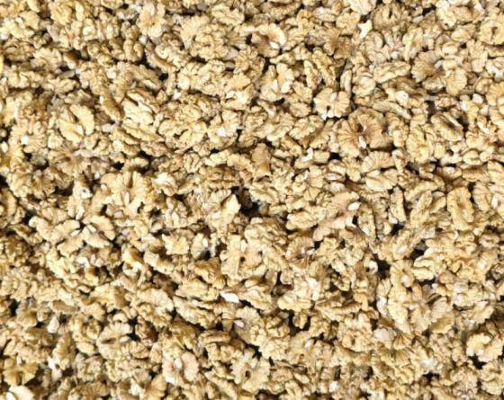 Sell 2023 New crop Yunnan kernels LH 75%
