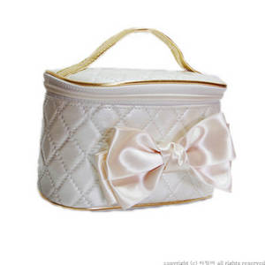 Wholesale elegant: RIBBON PEARL LOVELY POUCH/ Red Inside Elegant Handle Pouch