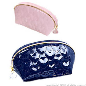 Wholesale cosmetics: EMBOSSED HEART POUCH/ Shiny Patent Cosmetic Bag Jewel Zipper