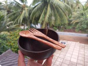 Wholesale combo set: Combo Natural Organic Coconut Bowl and Spoon, Fork Set for Cereal Salad Fruit with Customized Logo