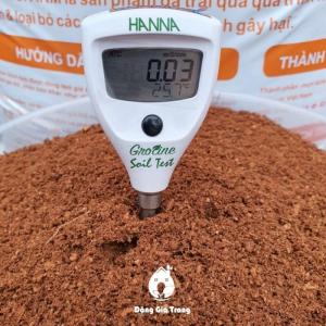 Wholesale available quantity: SFARM Coco Peat Substrate From Vietnam- Treated, High Quality, Good Price (Dang Gia Trang Co)