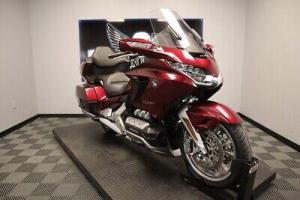 Wholesale gold: 2018 Honda Gold Wing Tour Automatic DCT Candy Ardent Red