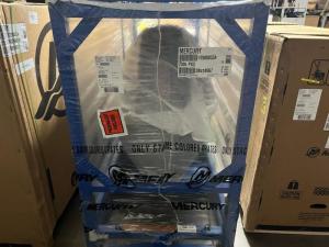 Wholesale the battery: 2023 Mercury FourStroke 250 HP 4.6L V8 Outboard Engine