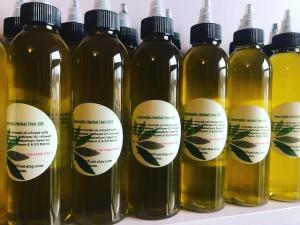 Wholesale plastic container: Safflower Oil