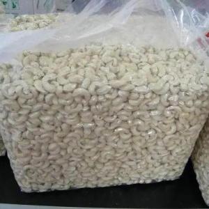 Wholesale Cashew Nuts: 10KGS BAG of CASHEW NUT WW180, 210, 240 320, 450 / Premium Cashew