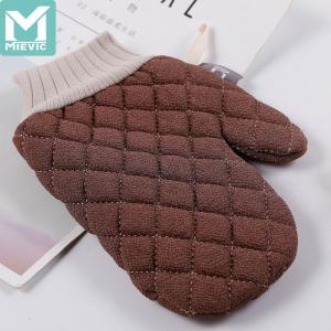 Wholesale bath gloves: HY Pineapple Gloves Deep Coffee 917555 MIEVIC