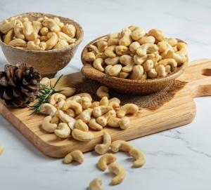 Wholesale pressure vessel: Cashew Nuts