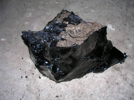 sell-bitumen-asphalt-60-70-80-100-middle-east-origin-id-10967444-ec21