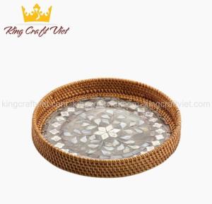 Wholesale rattan bamboo seagrass: Vietnam Hot Item Eco-friendly Rustic Decor Round Serving Tray Mother of Pearl Rattan Tray 2021