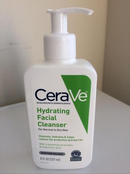 CeraVe Hydrating Facial Cleanser 8 Oz for Daily Face Washing, Normal To ...