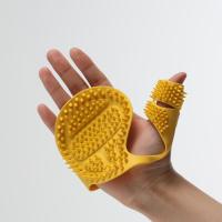 THE COMMA Grooming & Massage Glove for Pets 3