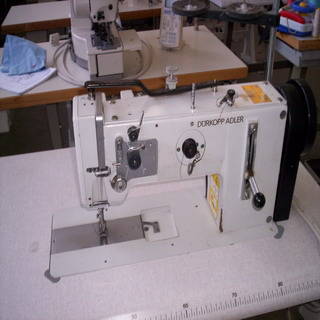 Used Industrial Sewing Machine DURKOPP ADLER(id:1650778) Product ...