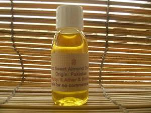 Wholesale almond seeds: Sweet Almond Oil Black Seed Oil Grape Seed Oil