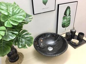Wholesale nature stone: Vietnam Natural Stone Bathroom Basin - Black Marble Sink