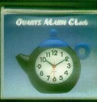 Tea pot shape table clock