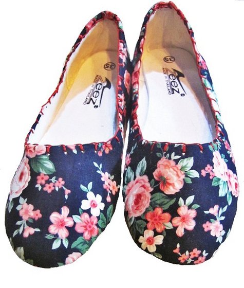 canvas material shoes