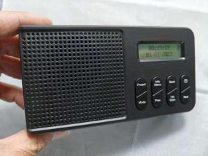 Wholesale building: DAB & FM Digital Radio Built-in Alarm Clock & Bluetooth Connectivity LCD Display - Build in Battery