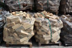 Wholesale oak wood: Dried Quality FSC Certified Firewood Hardwood 10-20% Moisture Oak, Ash, Beech , Hornbeam
