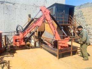 Wholesale mobile crusher: Boom System
