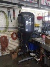 Wholesale outboard motors: Free Shipping for Slightly Used Yamaha 250hp 4-stroke Outboard Motor Engine