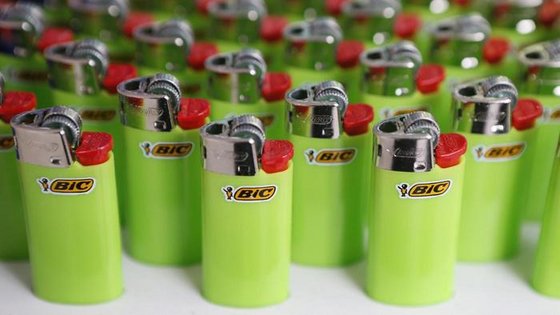 Bic Lighters J25/ J26 Maxi Classic