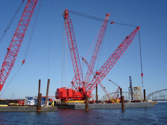 Sell - 1100 Ton Manitowoc 7000R Crawler Crane(id:7644113) - EC21