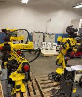 Sell Fanuc Robot Arcmate 100i M6i RJ3 Welding Industrial Robotic Intl Ship
