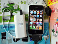 5200mAh Portable Battery Powered Outlet for Iphone