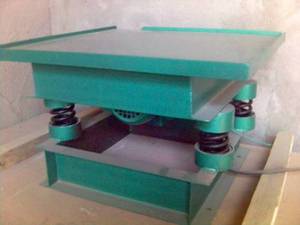 Wholesale Other Manufacturing & Processing Machinery: Vibrating Table