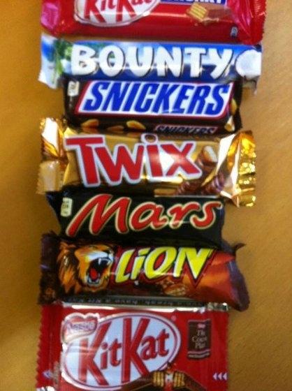 Ferrero Rocher T30 Chocolate, Kitkat , Snickers, Ferrero Nutella