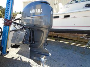 Wholesale electric outboard motors: USED 2009 YAMAHA F250 250hp 4 FOUR STROKE 25 ELECTRIC SHIFT OUTBOARD BOAT MOTOR