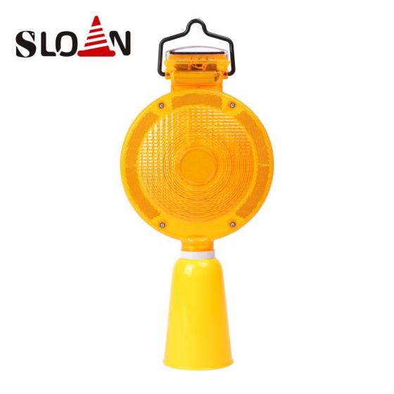 Solar LED Traffic Warning Flashing Lamps Barricade Warning Light for Road Safety