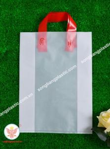 Wholesale handle bags: Soft Loop Handle Bags