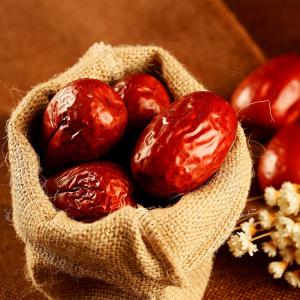 Wholesale chinese snacks: 6 Star Chinese Dried Red Dates XinJiang Jujube Healthy Snacks