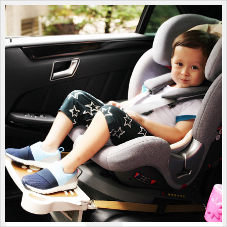 car seat footrest