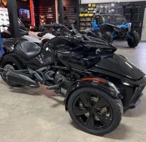 Wholesale x: 2023 Can-Am Spyder RT Limited