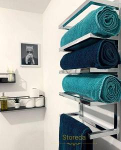 Wholesale towels: Towel Rack, Bathroom Towel Rack