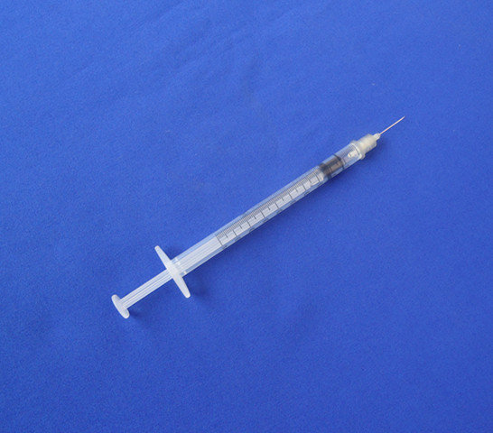 Retractable Safety Syringe(id:8978434) Product details - View ...