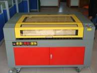 Sell CNC engraving machine for glass and stone