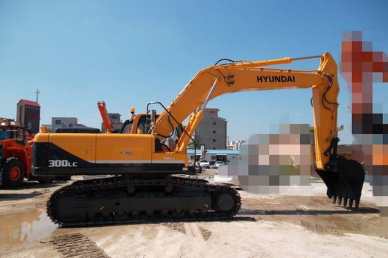 Hyundai r300lc 7