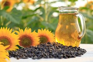 Wholesale sauces: Cheap Ukraine Natural Refined Sunflower Oil, Vegetable Oil, Corn Oil, Olive Oil, Canola Oil