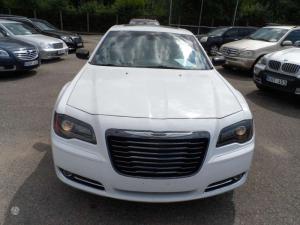 Wholesale online: Chrysler 300, 3.6 L., Saloon / Sedan Avialable Online for Sale