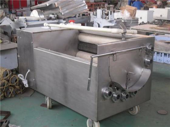 Sell cassava peeling mahcie,potato peeling machine