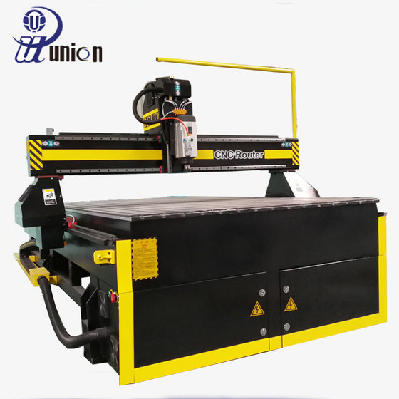 New Type Hot Sale 1325 3d Wood Cnc Router Machine For Door Cabinet
