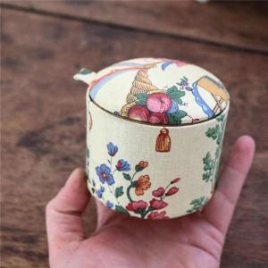 Wholesale digital information board: Printed Pattern of A Round Paper Box with A Lid